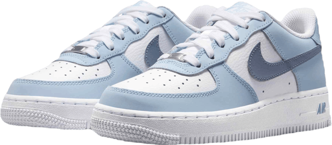 Nike Air Force 1 Older Kids' Shoes