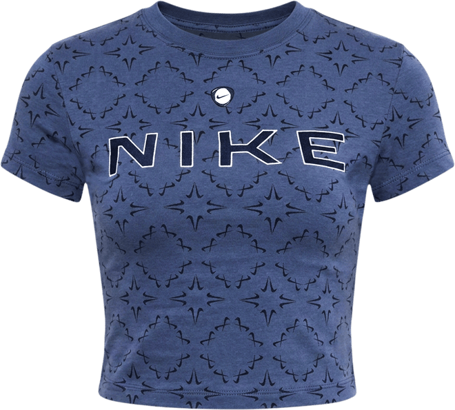 Nike Sportswear Chill Knit เสื้อยืดเอวลอยเข้ารูปผู้หญิง