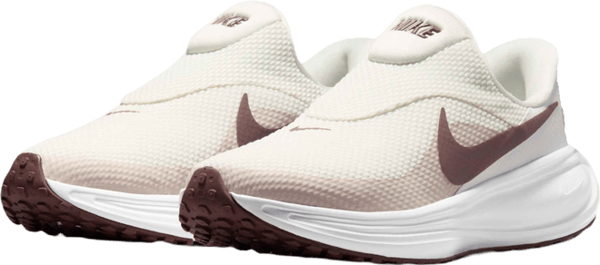 Nike Revolution 8 EasyOn Women's Road Running Shoes