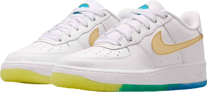 Nike Air Force 1 Older Kids' Shoes