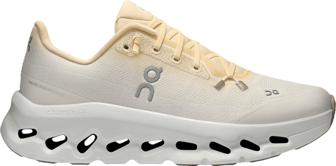 On Women's Cloudtilt Shoes