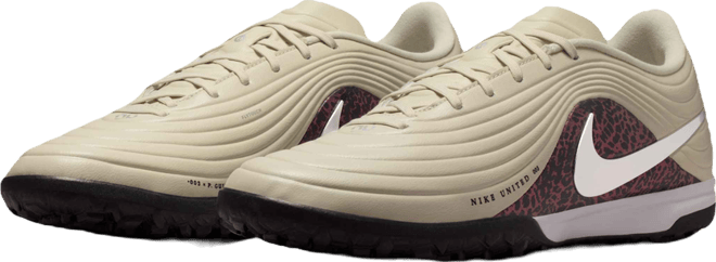 Nike United Tiempo Maestro Academy Tacos de fútbol para pasto sintético (turf) de corte low