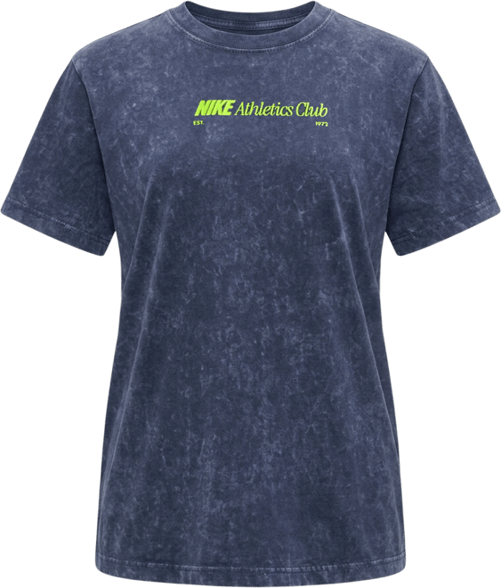 Nike Sportswear Classic Women's Oversized T-Shirt