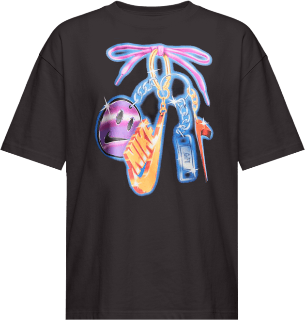 Nike Sportswear Classic Women's Oversized T-Shirt