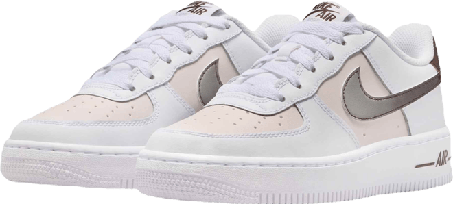 Nike Air Force 1 Older Kids' Shoes