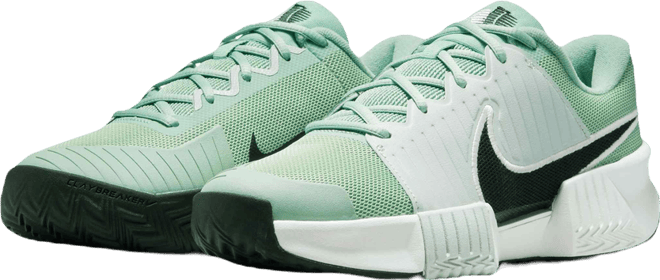 Nike GP Challenge Pro Women's Clay Court Tennis Shoes