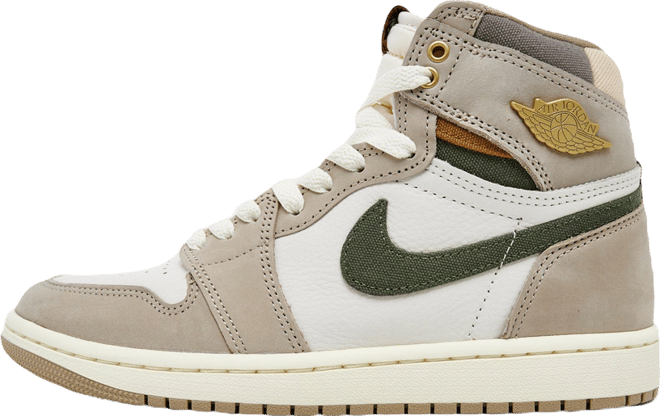 Women's Air Jordan Retro 1 High OG Casual Shoes | JD Sports