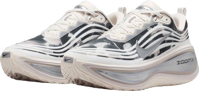 Nike Vomero Plus SE Zapatillas de running para asfalto - Mujer