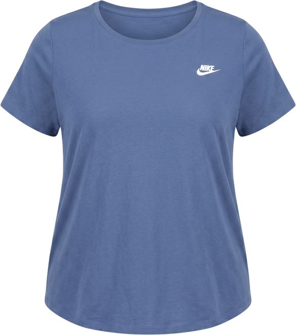 Nike Sportswear Club Essentials Playera para mujer (talla grande)
