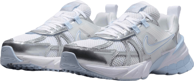 Nike V2K Run Tenis para mujer con detalles reflectantes