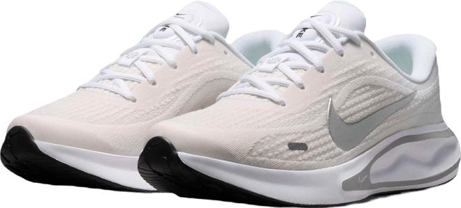 Nike Journey Run Women's Road Running Shoes