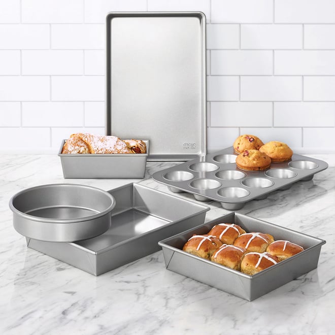 Chicago Metallic Professional Slice Solutions Brownie Pan, Size: One size, Silver