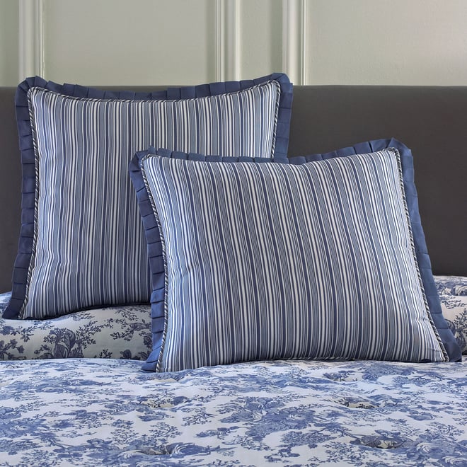 Toile pillow clearance shams