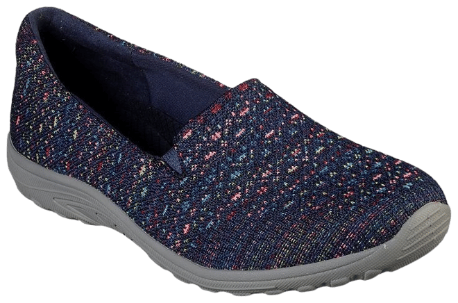 Sepatu skechers relaxed online fit