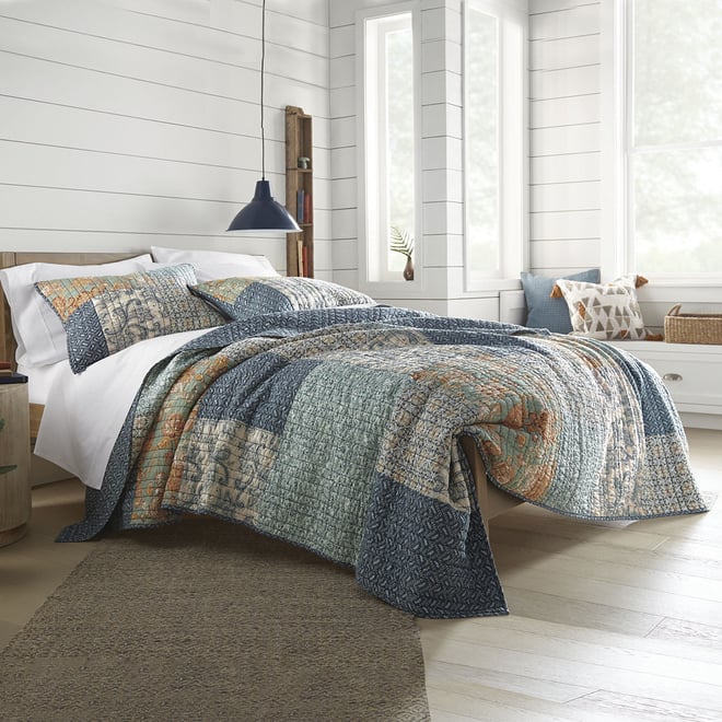 Distant Lands Verona Velvet Reversible Quilt