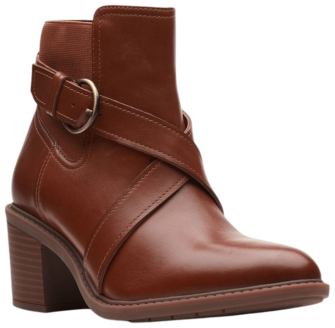 Chloé Faye & The Perfect Ankle Boots