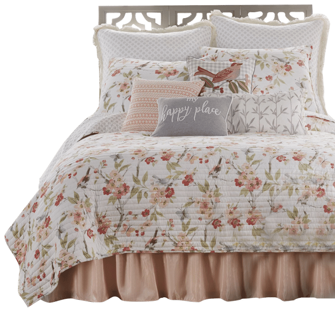 Pippa Floral Quilt Set - Full/Queen Quilt and Two Standard Pillow Shams  Pink - Levtex Home