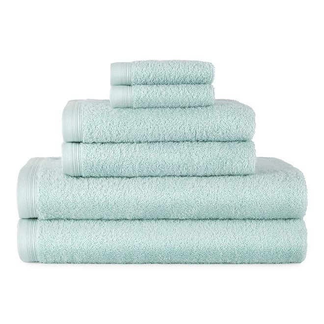 Home Expressions Quick Dri® Benzoyl Peroxide Friendly Bath Towel only $5.99  (reg. $14) at JCPenney!