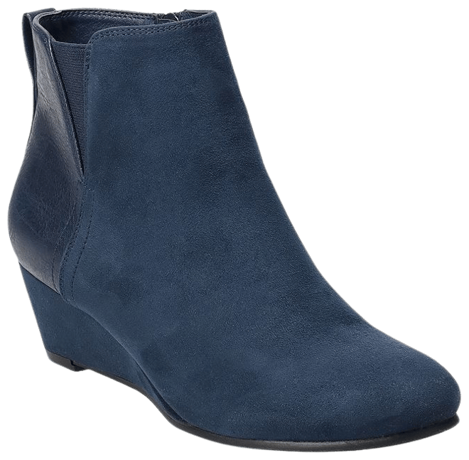 Wedge ankle outlet booties